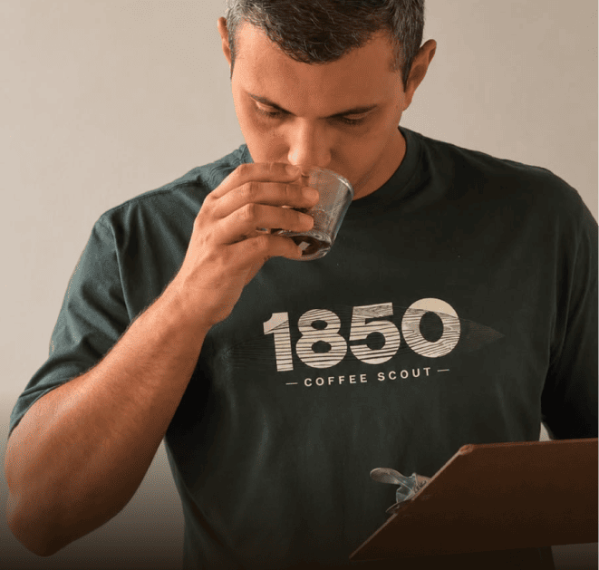 Especialista em cafés da 1850 Coffee Scout.